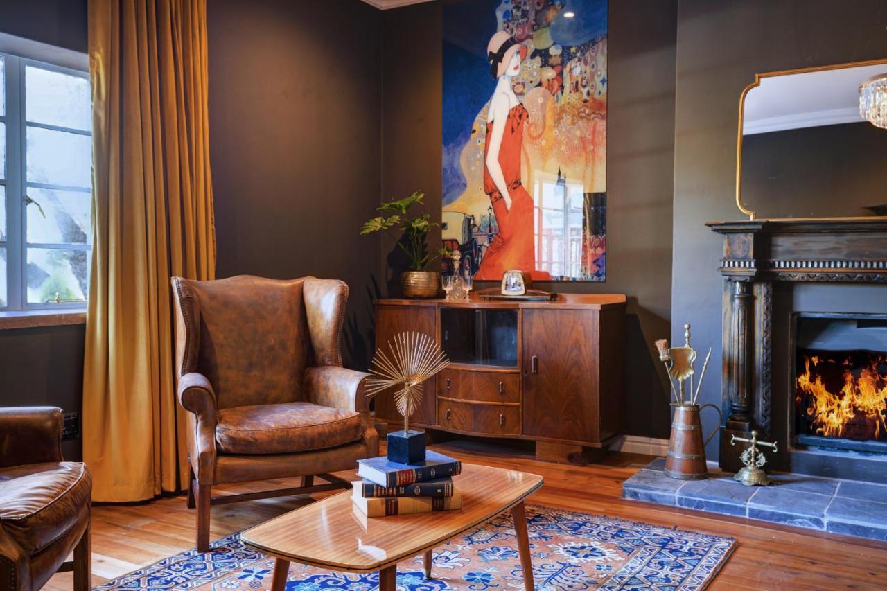 The Hawthorn Boutique